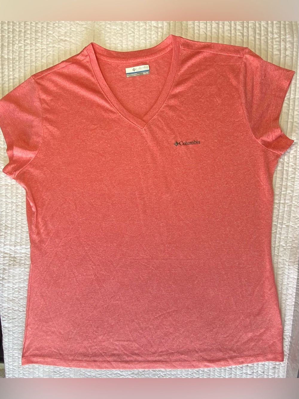 Columbia Women's Coral Heather V‑Neck Short Sleeve Tee